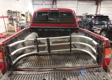 2001 Toyota Tacoma Prerunner из США, поврежденный, VIN 5TEGM92N31Z847029